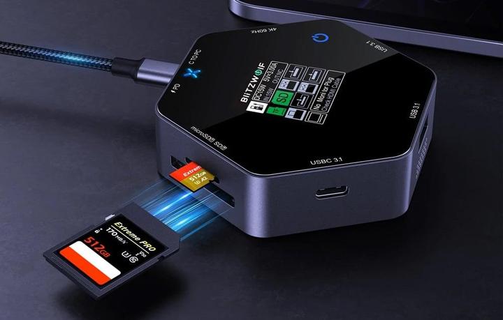 Produktbild BlitzWolf 8in1 docking station BW-TH16 USB 100W LCD Smart Display (USB-C, 8 Ports)