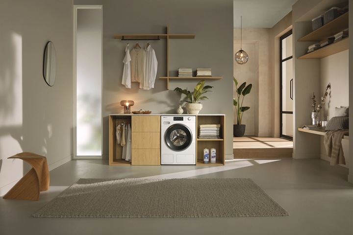Actual product image Miele WWI 800-60 CH (9 kg, Right, CH plug)