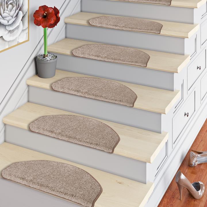 Actual product image Pergamon Velours step mat Triumph set of 15 (24 x 65 cm)
