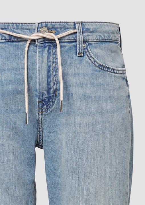 Image du produit S.Oliver Jeans-Hose Cropped-Jeans Karolin / Regular Fit / Mid Rise / Straight Leg / offener Saum (48)