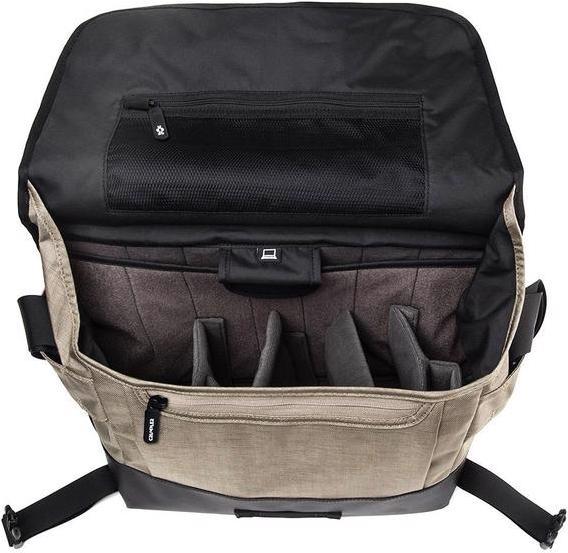 Actual product image Crumpler Muli 8000 black tarpaulin (Camera shoulder bag, 9.36 l)