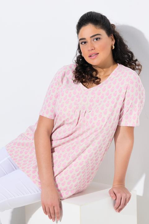 Actual product image Ulla Popken Cactus Print Short Sleeve V-Neck Tee (58)