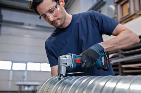 Produktbild Bosch Professional GSC 18V-16 E