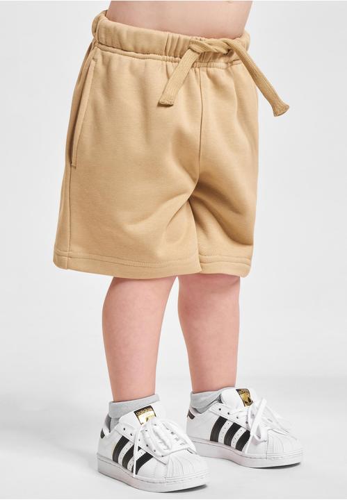 Actual product image Urban Classics Boys Basic Sweatshorts (146)