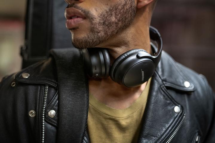 Image du produit Bose QuietComfort 45 (ANC, 22 h, Filaire, Sans fil)