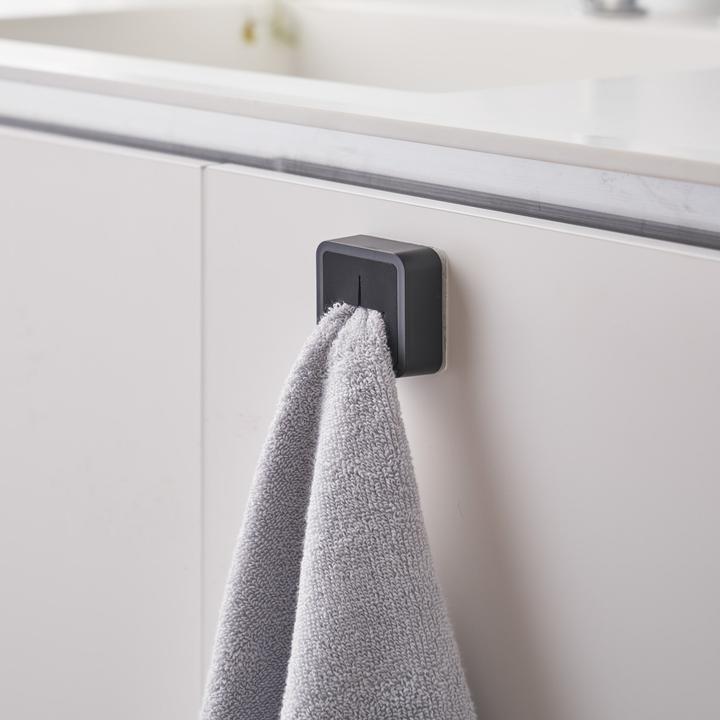 Image du produit Yamazaki Porte-serviettes à crochet adhésif TOWER