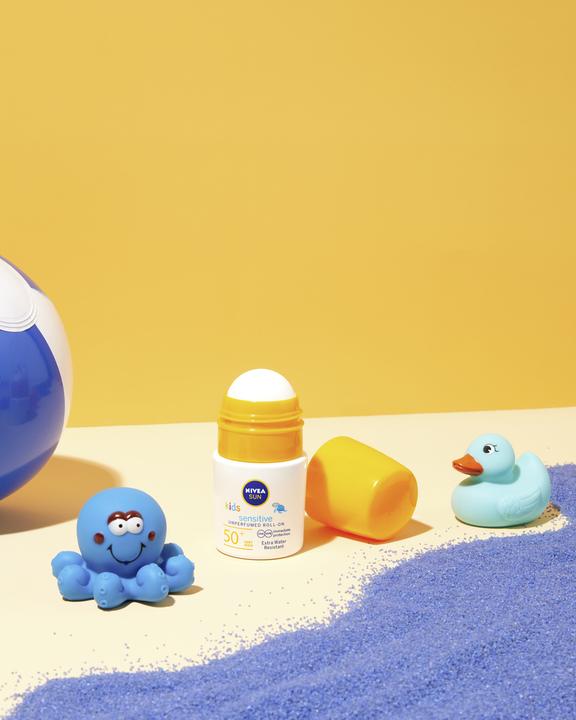 Productafbeelding NIVEA Babies & Kids Sensitive Protect Roll-on (Zonne stick, SPF 50, 50 ml, 90 g)