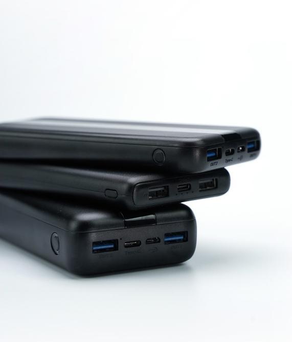 Productafbeelding Techly Power Bank Oplader 10000mAh 2x USB 1x USB-C met USB-C Kabel (10000 mAh, 10 W, 37 Wh)