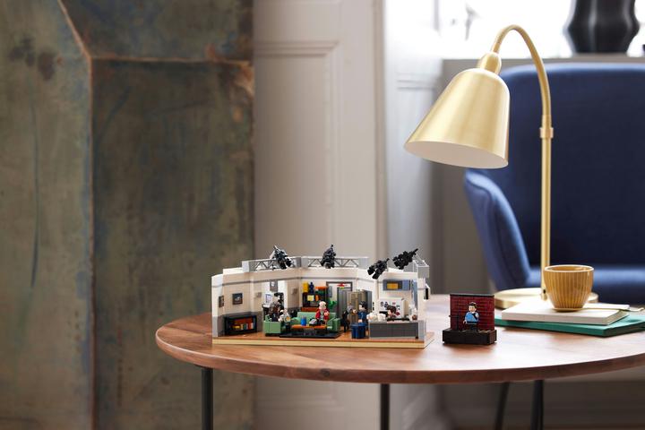 Image du produit LEGO Seinfeld (21328, LEGO Ideas, LEGO difficiles à trouver)