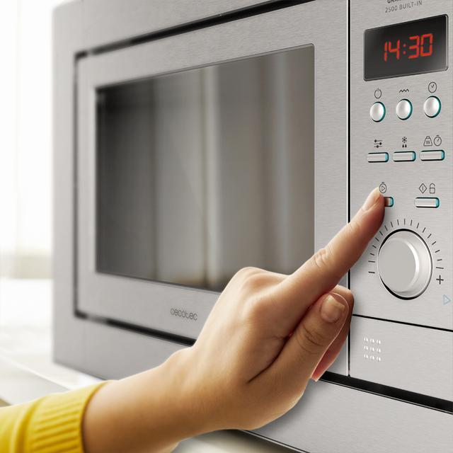 Actual product image Cecotec GRANDHEAT 2500 BUILT-IN STEEL (25 l)