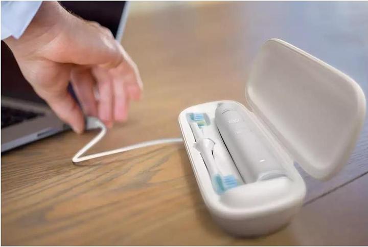 Actual product image Philips Sonicare DiamondClean 9000