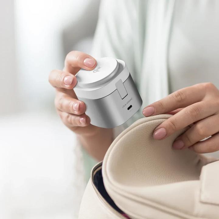 Actual product image Alogic PowerPod 4in1 Qi2 kabelloses Ladegerät weiss