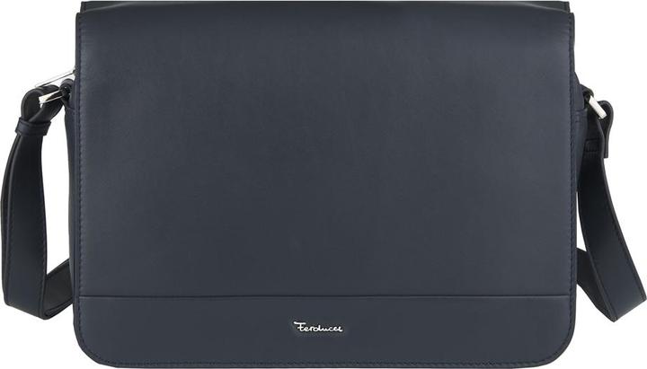 Actual product image Riccardo Ferducci Flap bag, Bellini, torso