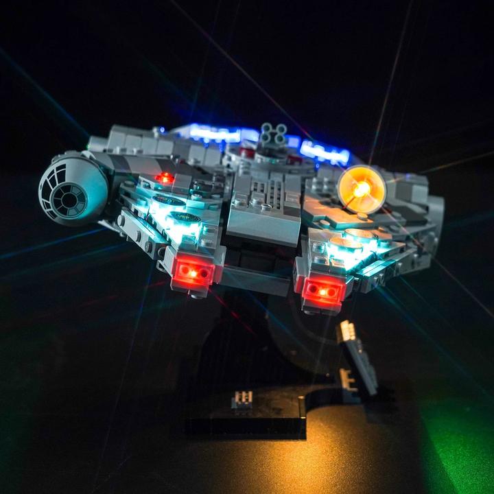 Image du produit BrickBling Set de lumière LED pour LEGO Star Wars : Millennium Falcon (75375) incl. télécommande