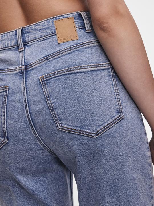 Actual product image Pieces Mom Jeans (L)