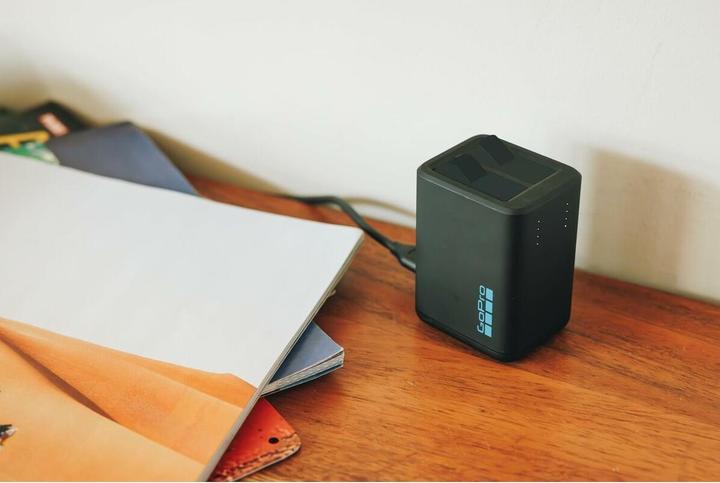 Actual product image GoPro Dual Charger + Enduro Battery (HERO 13)