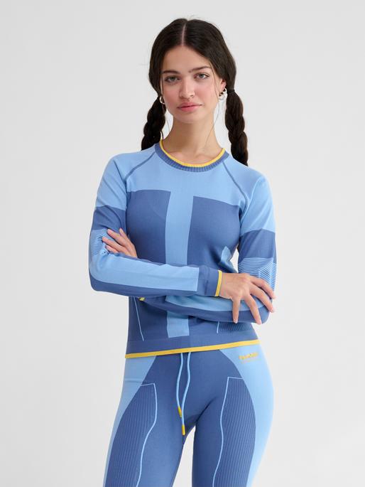 Actual product image hummel Hmlseamless Tee Ls (XS)