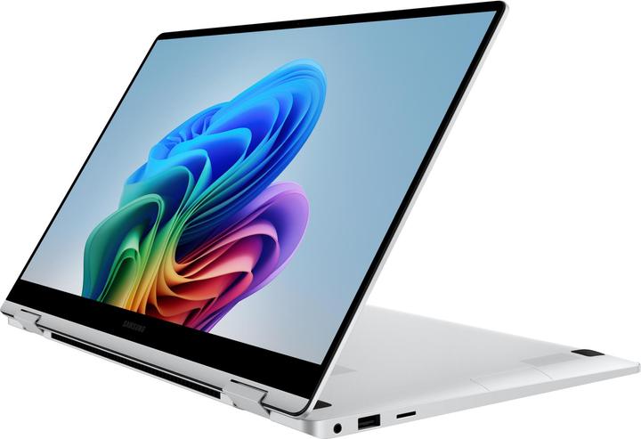 Image du produit Samsung BOOK5 360 15I U7 16GB 512GB SILVER QWERTY (NP750QHA-KB1NL) (15.60", 512 Go, 16 Go, DE, Intel Core Ultra 7 265)