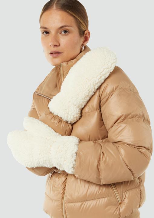 Actual product image Comma Handschuhe Fäustlinge aus Teddyplüsch (One size)