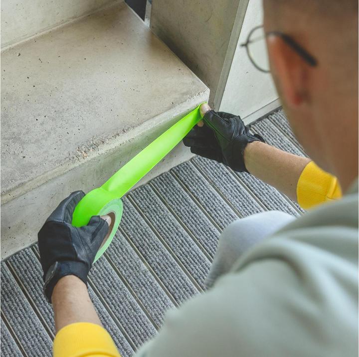 Image du produit Adam Hall Ruban adhésif tissé vert fluo (L x (38 mm)