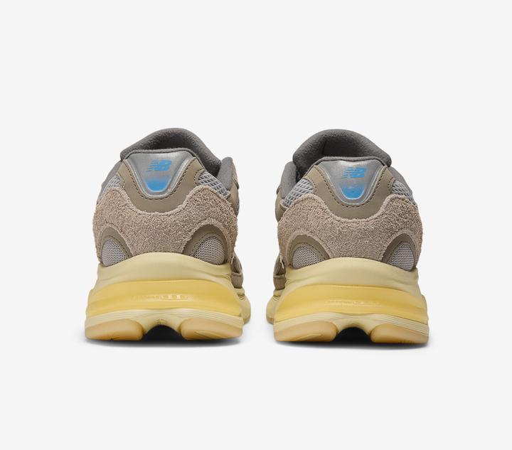 Image du produit New Balance 2010 Grey Day (2025) (38.5)