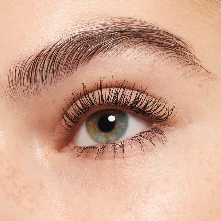 Actual product image essence The False Lashes (Black)