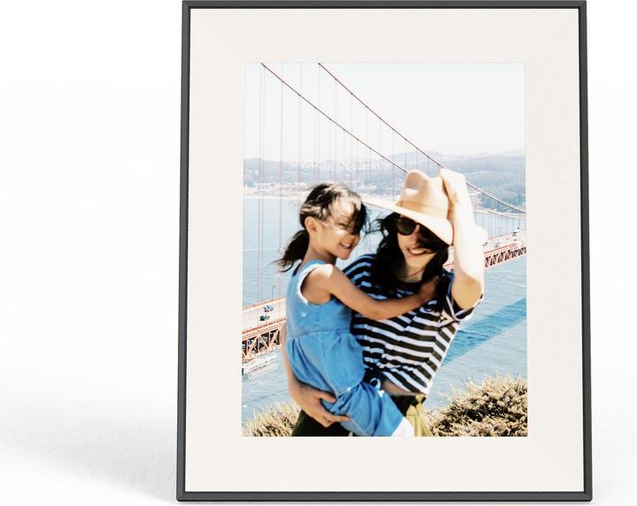Actual product image Aura Frames Photoframe - Aspen - Ink with Paper Mat (12", 1600 x 1200 pixels)