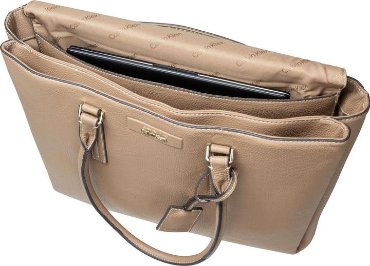 Image du produit Calvin Klein Shopper Dressed Slim Tote PF22