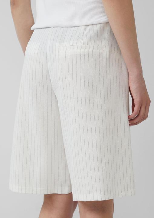 Actual product image S.Oliver Hose Nadelstreifen-Bermuda (40)