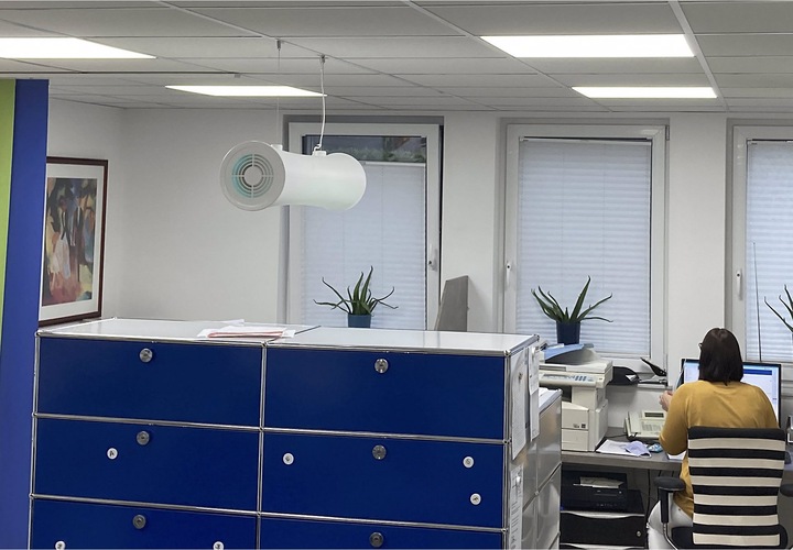 Productafbeelding EMZ UVCARE®midi desinfectieapparaat/luchtreiniger (60 m²)