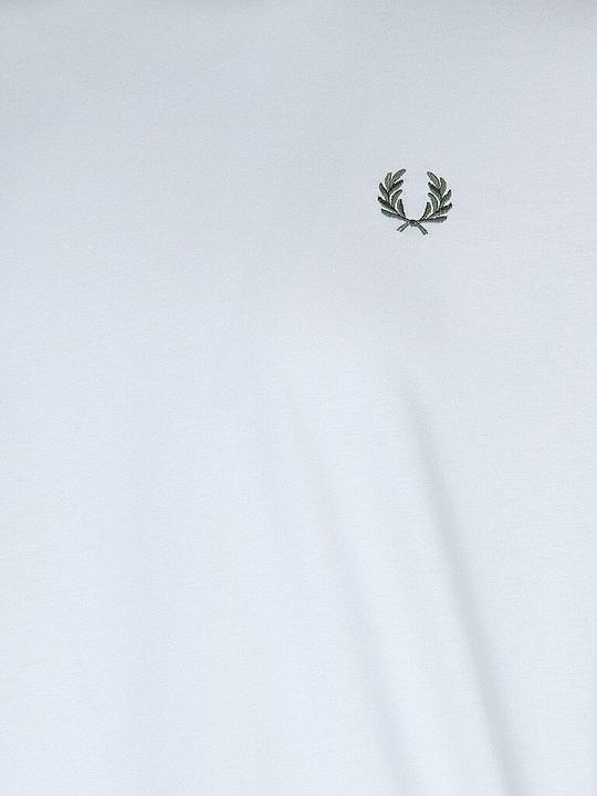 Actual product image Fred Perry M1588V (XL)