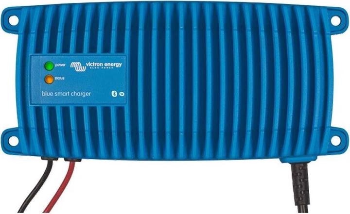 Victron Energy Blue Smart (12V, 25 A)