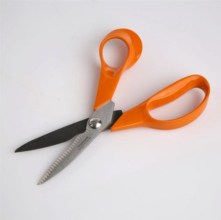 Actual product image Fiskars Kitchen scissors (18 cm)