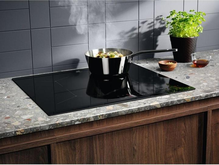 Actual product image Electrolux EIS62443 (59 cm, Induction hob)