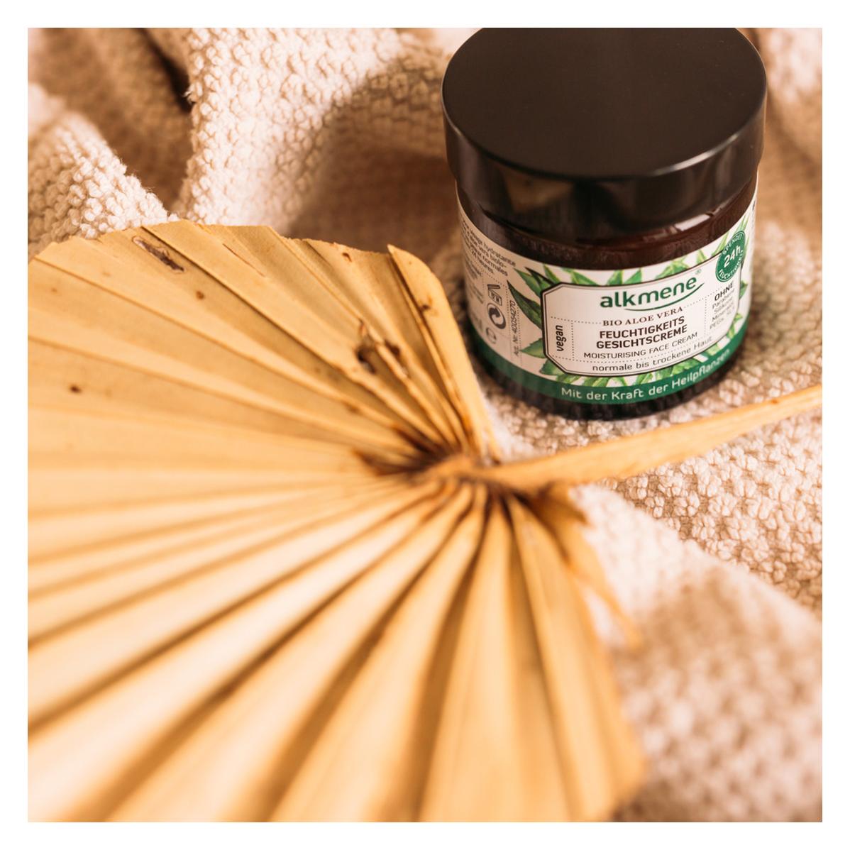 Alkmene Feuchtigkeits Gesichtscreme Bio Aloe Vera - kaufen bei Galaxus -  Galaxus
