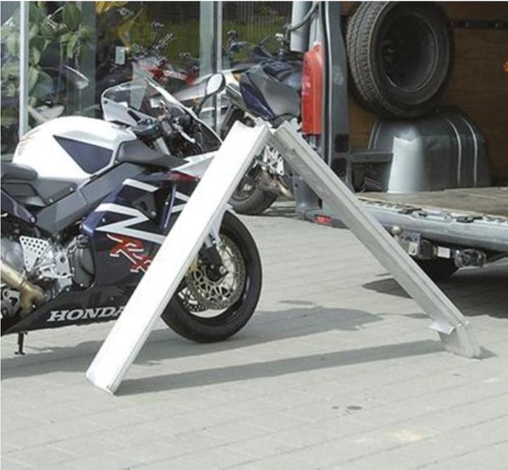 Actual product image Altec Loading rail aluminium 175 KpL2500xW150 mm with edge