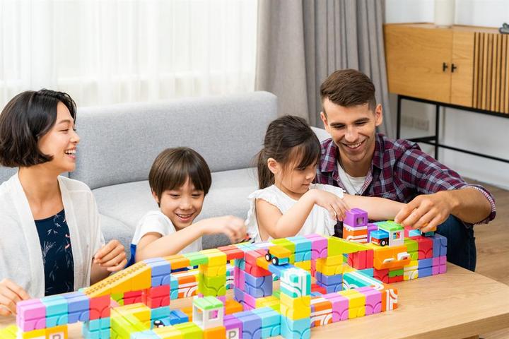 Actual product image Qbi Toy Qbi Explorer Preschool Plus Pack