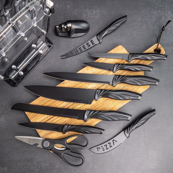 Actual product image Intirilife 17-piece set kitchen knives with knife block