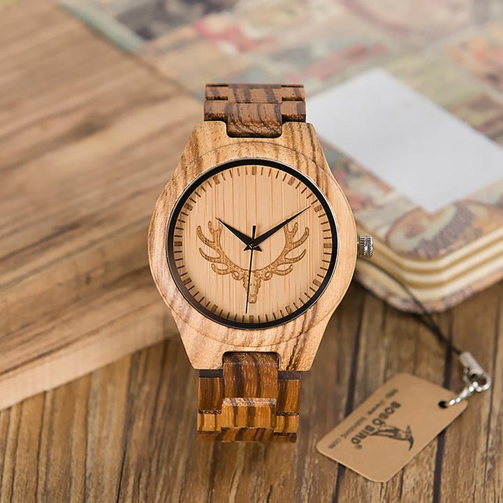 Produktbild Natura Punto Sportliche Uhr aus Bambus mit Waldhirschkopf, Holzarmband (Sportuhr)