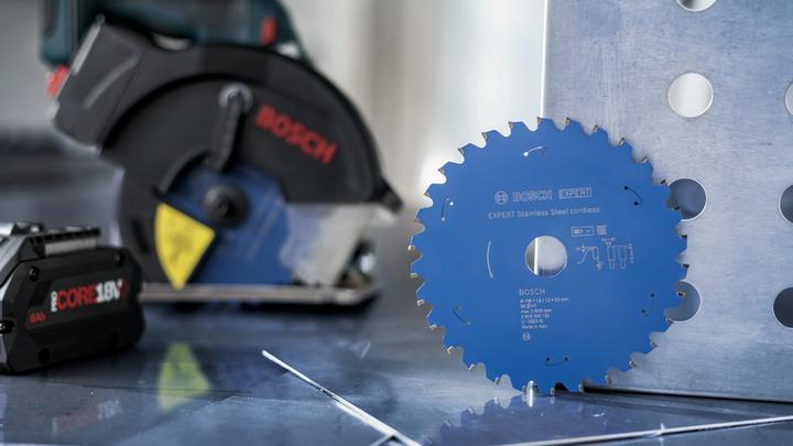 Actual product image Bosch Professional Zubehör 2608902219 EXPERT cirkelzaagblad - 165 x 20 x 48T - RVS