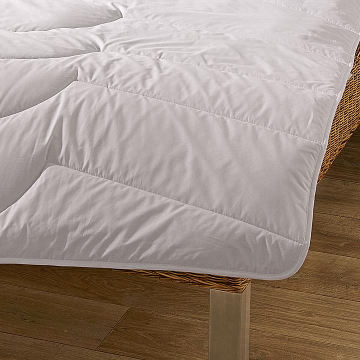 Actual product image Traumschlaf Camel hair Nature (1700 g, 155 x 220 cm)