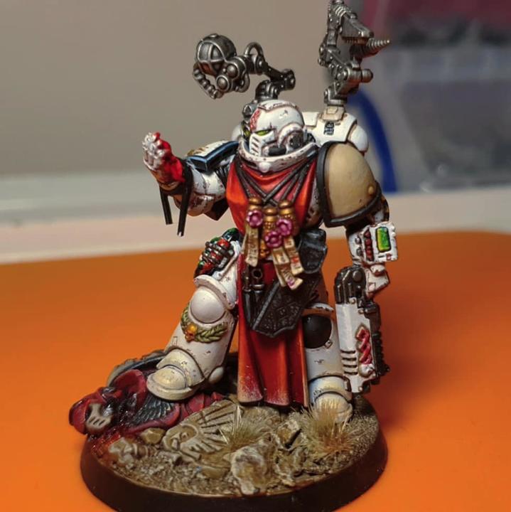 Produktbild Games Workshop Primaris Apothecary (Kunststoff)