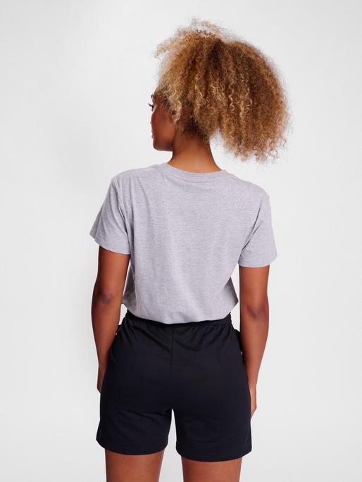 Actual product image hummel HMLGO 2.0 T-SHIRT S/S WOMAN (XXL)