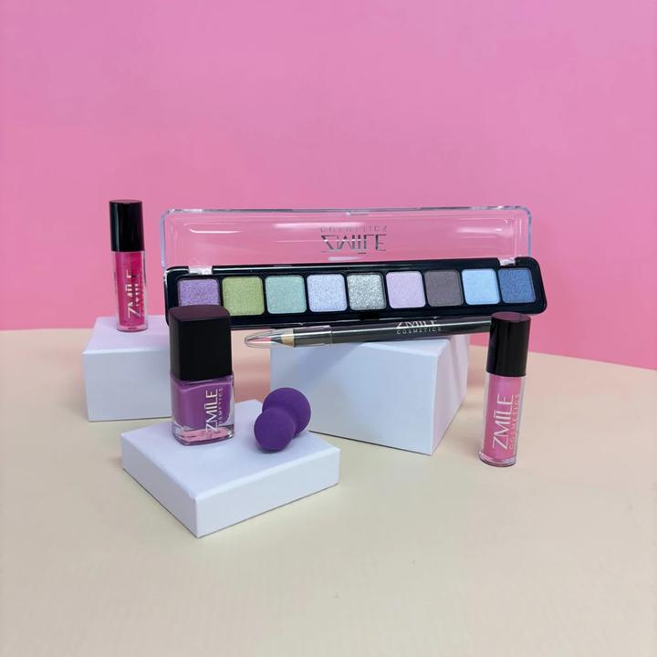 Actual product image Zmile Cosmetics Merry Berry Vegan Cosmetics Case