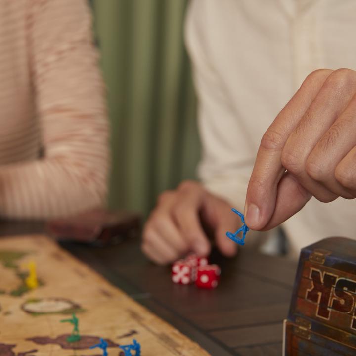Produktbild Hasbro Gaming Risiko Refresh (Deutsch)