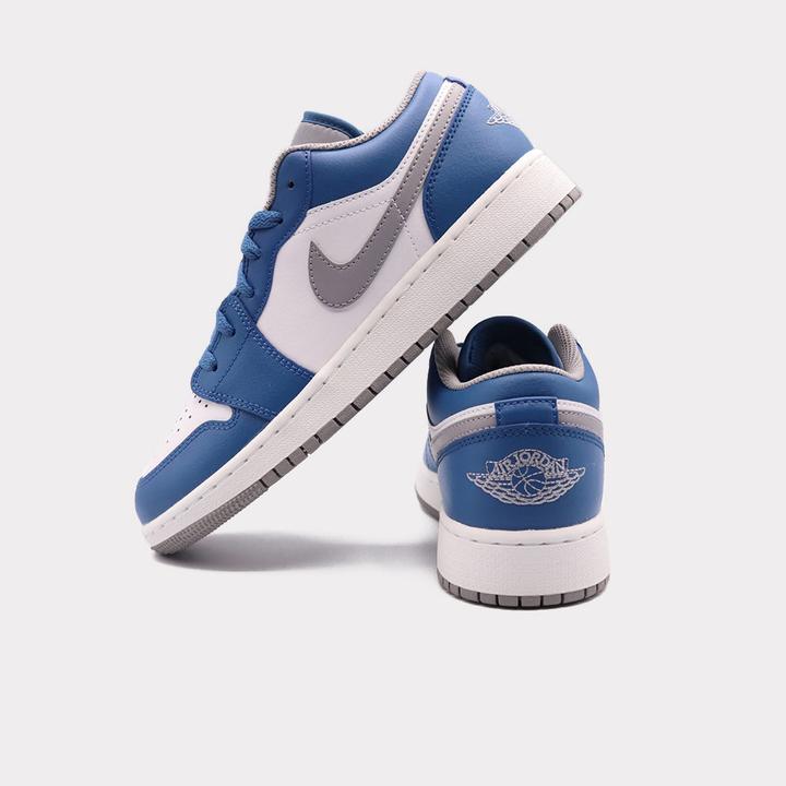 Produktbild Nike Air Jordan 1 (39)