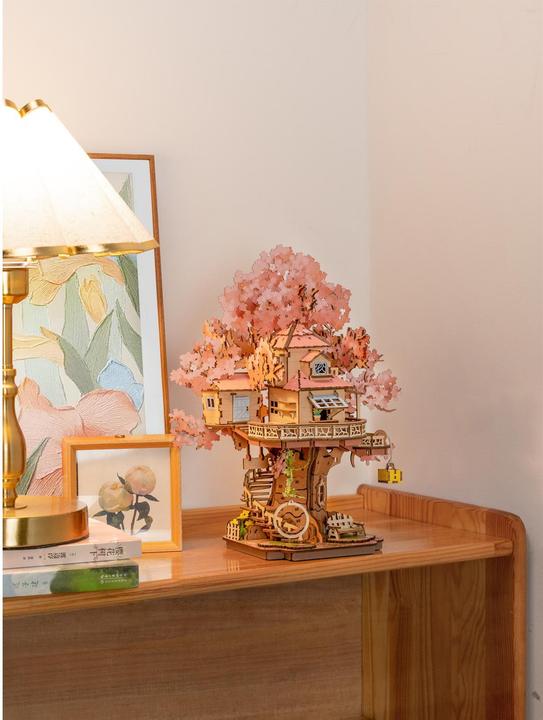 Actual product image Robotime Sakura Tree House