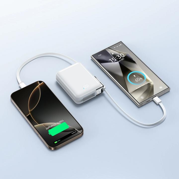 Produktbild Joyroom JR-PBF27 Pro 30W Power Bank with Built-in Type-C Cable & Extra C-to-L Cable 10000mAh - White (10000 mAh, 30 W, 38.50 Wh)