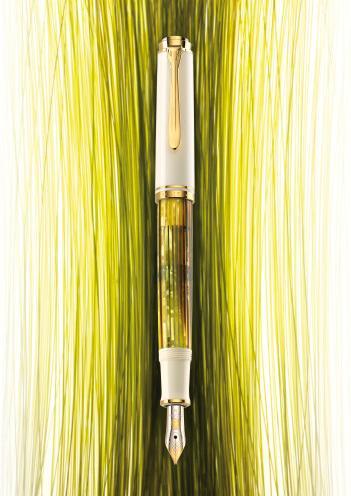 Image du produit Pelikan Stylo Plume M400 Blanc Ecaille EF Etui (Blanc, Blanc/jaune, Marron, 1x)