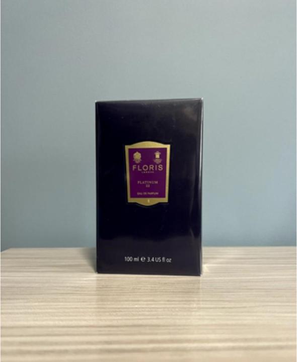 Actual product image Floris Platinum 22 Eau De Parfum 100ml Spray Unisex (Eau de parfum, 100 ml)